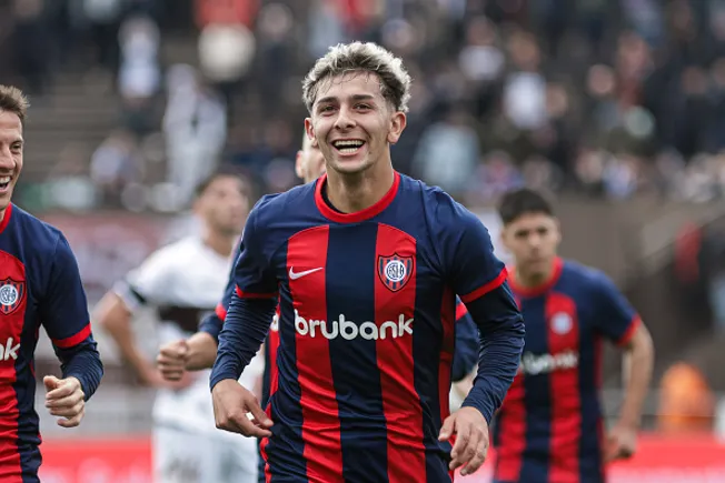 Elian Irala jogador do San Lorenzo-ARG (Photo by Daiana Panza / NurPhoto via Getty Images)