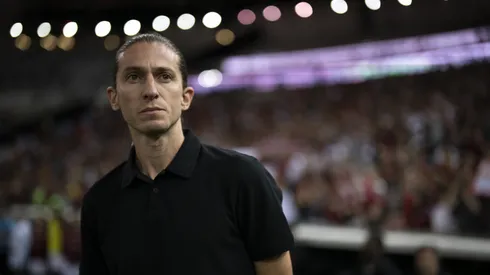 Filipe Luís técnico do Flamengo durante partida contra o Atlético-MG no estádio Maracanã pelo campeonato Brasileiro A 2024. Foto: Jorge Rodrigues/AGIF