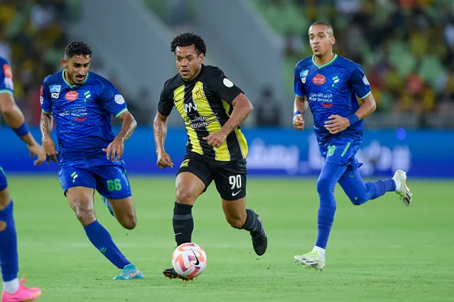 Romarinho jogando pelo Al-Ittihad – . (Photo by Khalid Alhaj/MB Media/Getty Images)