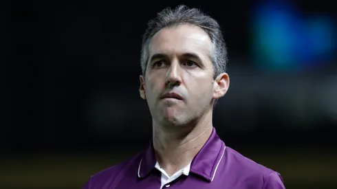 Léo Condé, técnico do Ceará, durante partida pelo campeonato Brasileiro B 2024. Foto: Rafael Vieira/AGIF