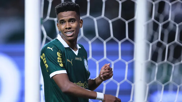 Estevao jogador do Palmeiras durante partida contra o Portuguesa no estadio Arena Allianz Parque pelo campeonato Paulista 2025.