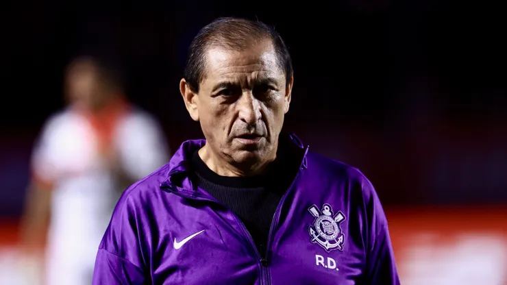 SP - SAO PAULO - 26/01/2025 - PAULISTA 2025, SAO PAULO X CORINTHIANS - Ramon Diaz tecnico do Corinthians durante partida contra o Sao Paulo no estadio Morumbi pelo campeonato Paulista 2025. Foto: Marcello Zambrana/AGIF