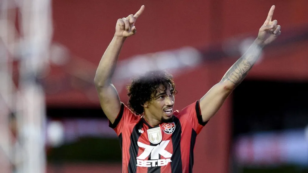 Desfalque do Vitória neste fim de semana, Fabri comemorando pelo Campeonato Baiano – Foto: Jhony Pinho/AGIF