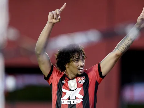 Thiago Carpini é surpreendido por Fabri com declaração no Vitória