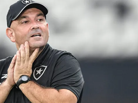 Situação ruim de Carlos Leiria no Botafogo é exposta