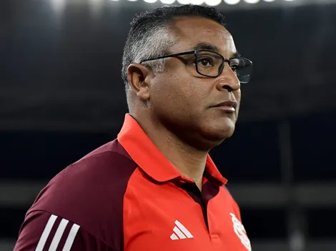 Roger define time para o GreNal 444 e torcida pede Carbonero