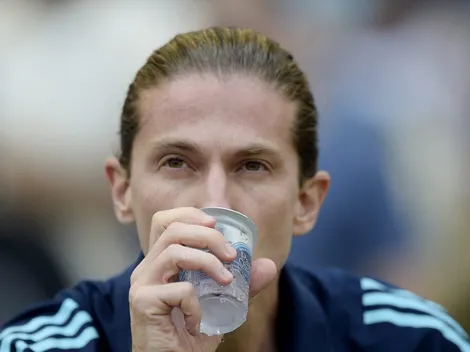 Filipe Luís expõe prioridade do Flamengo após ausência de Arrascaeta