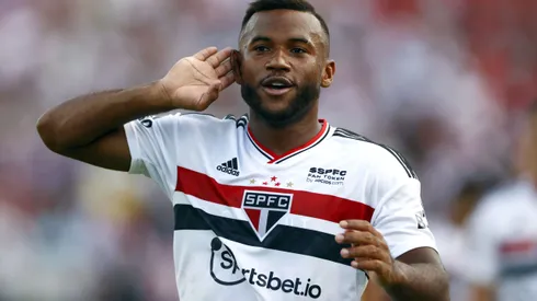 Luan durante partida entre São Paulo e Botafogo-SP no Campeonato Paulista de 2023.
