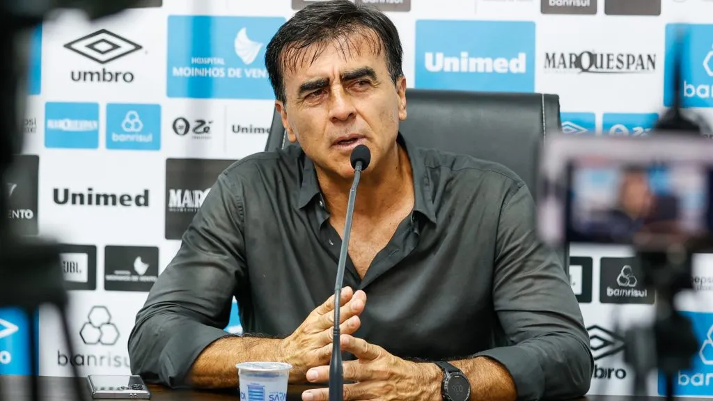 Técnico do Grêmio em entrevista coletiva no Campeonato Gaúcho – Foto: Maxi Franzoi/AGIF