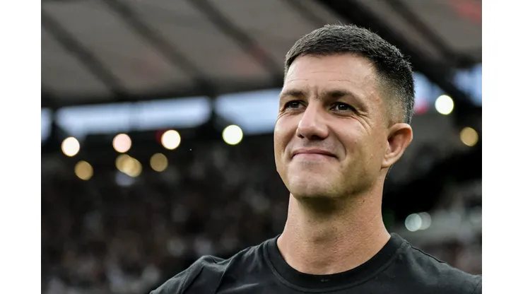 Maurício Barbieri durante confronto entre Vasco e Flamengo no Campeonato Carioca de 2023.