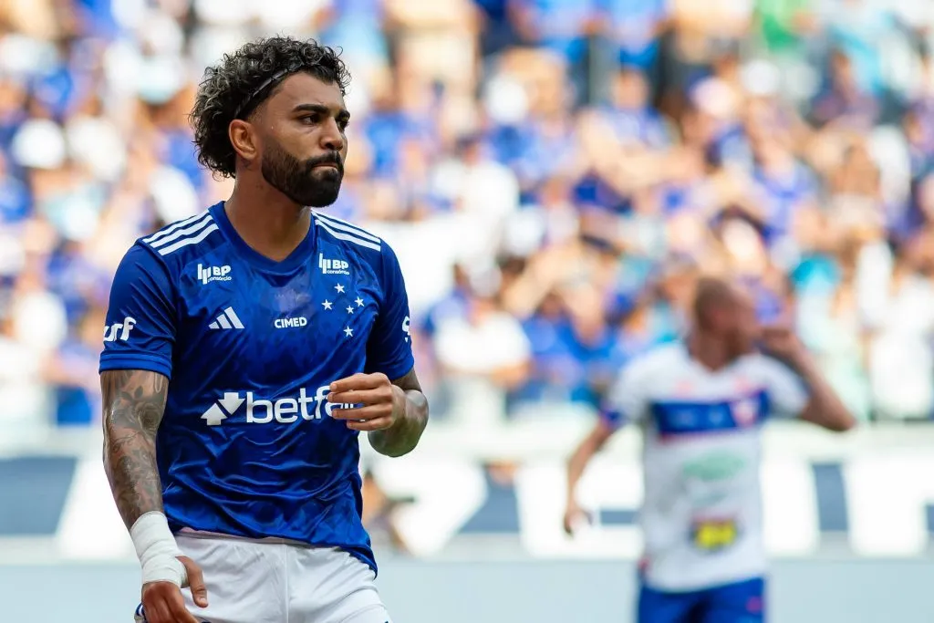 Gabigol falou sobre sua expulsão no clássico mineiro. Foto: Fernando Moreno/AGIF