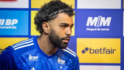 Gabigol durante sua apresentacao oficial como jogador do Cruzeiro em coletiva de imprensa realizada no Mineirao.