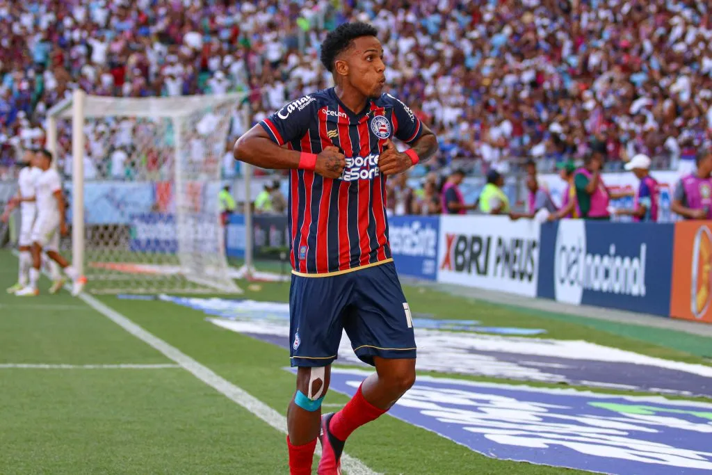 Kayky durante partida contra o Vitória no Campeonato Baiano de 2023. Foto: Renan Oliveira/AGIF