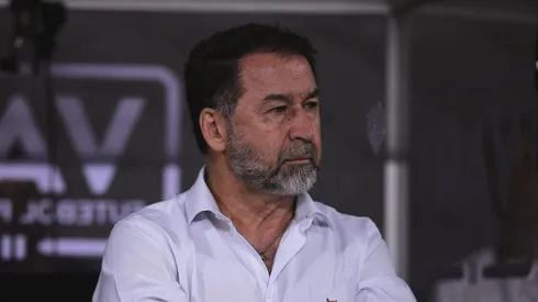 Augusto ainda corre risco de impeachment no Corinthians.