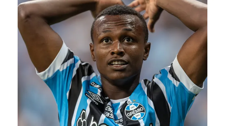 Nathan Fernandes durante final do Campeonato Gaúcho de 2024.