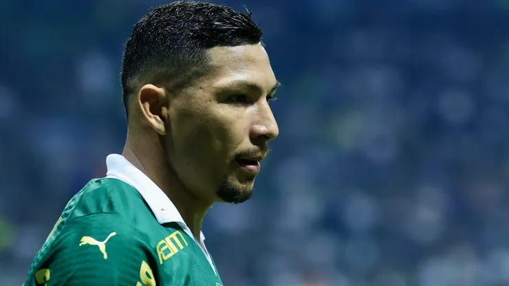 Rony durante confronto entre Palmeiras e Vitória no Brasileirão 2024.