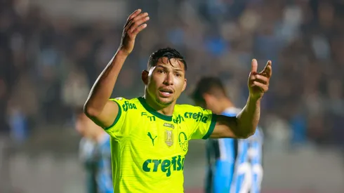 Rony jogador do Palmeiras durante partida contra o Gremio no estadio Francisco Stedile pelo campeonato Brasileiro A 2024.