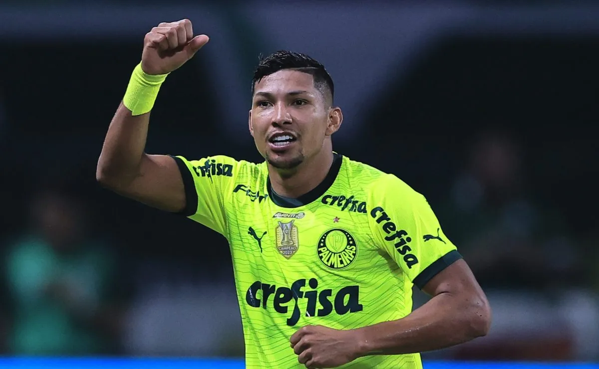 Asi Rony Vasco ainda não contratou Rony