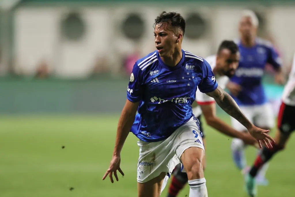 Kaio Jorge jogador do Cruzeiro lamenta durante partida contra o Flamengo pelo campeonato Brasileiro A 2024. Foto: Gilson Lobo/AGIF