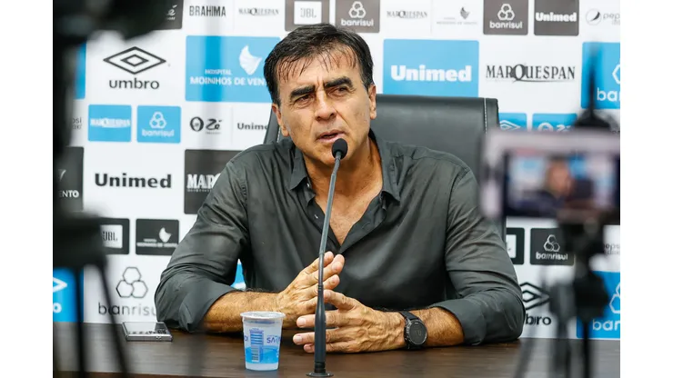 Gustavo Quinteros técnico do Grêmio