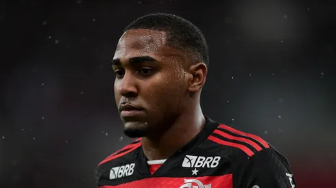 Lorran jogador do Flamengo durante partida contra o Bragantino no estádio Maracanã pelo campeonato Brasileiro A 2024. Foto: Thiago Ribeiro/AGIF