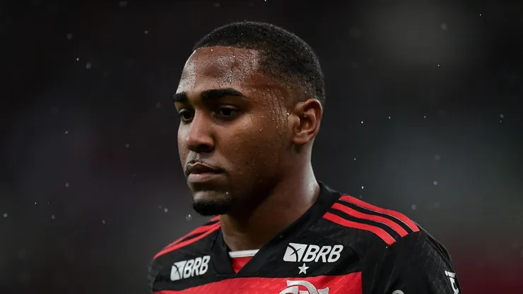 Lorran jogador do Flamengo durante partida contra o Bragantino no estádio Maracanã pelo campeonato Brasileiro A 2024. Foto: Thiago Ribeiro/AGIF