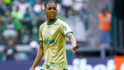 Vanderlan jogador do Palmeiras durante partida contra o Fluminense no estadio Arena Allianz Parque pelo campeonato Brasileiro A 2024.