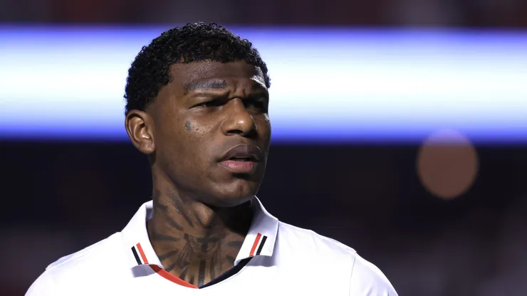 Arboleda jogador do Sao Paulo durante partida contra o Bragantino no estadio Morumbi pelo campeonato Brasileiro A 2024.