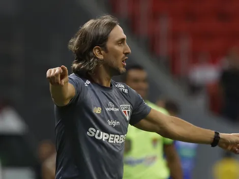São Paulo toma decisão sobre Zubeldía se perder o clássico