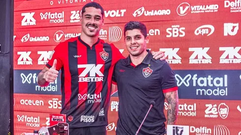 Lucas Halter é apresentado pelo Vitória no Barradão. Foto: Victor Ferreira/EC Vitória