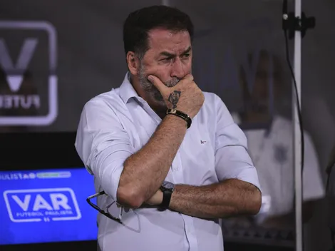 Augusto Melo abre o jogo sobre o futuro de Tchoca no Corinthians