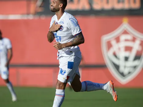 Bahia vence por 1 a 0 e William José é exaltado