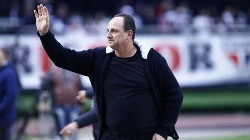 Rogério Ceni, técnico do Bahia, durante partida contra o São Paulo pelo Campeonato Brasileiro de 2024. Foto: Marco Miatelo/AGIF