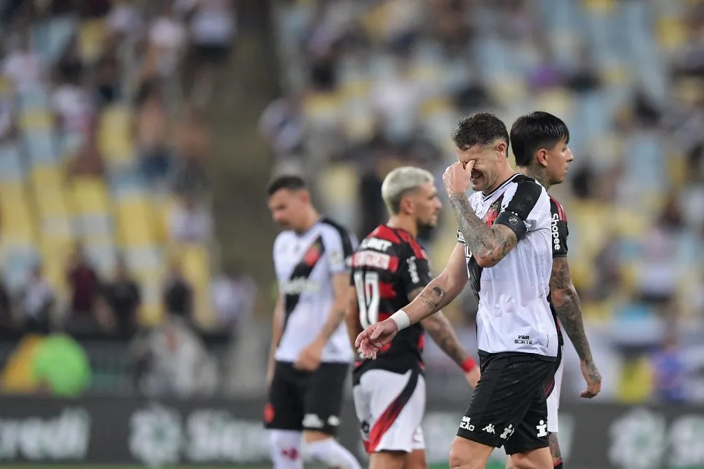 RJ – RIO DE JANEIRO – 15/02/2025 – CARIOCA 2025, FLAMENGO X VASCO – Vegetti jogador do Vasco durante partida contra o Flamengo no estadio Maracana pelo campeonato Carioca 2025. Foto: Thiago Ribeiro/AGIF