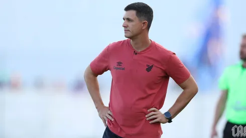 Foto: José Tramontin/athletico.com.br – Barbieri durante confronto contra o Azuriz no Campeonato Paranaense de 2025.