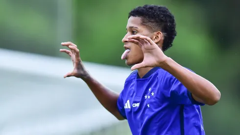 Tevis chega ao Athletico por empréstimo de um ano, vindo do Cruzeiro. Foto: Reprodução/Cruzeiro