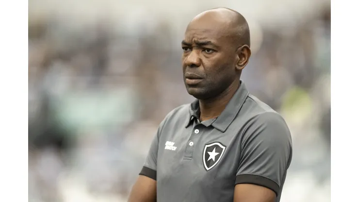 Caçapa justamente durante confronto contra o Vasco, mas no Brasileirão de 2023.