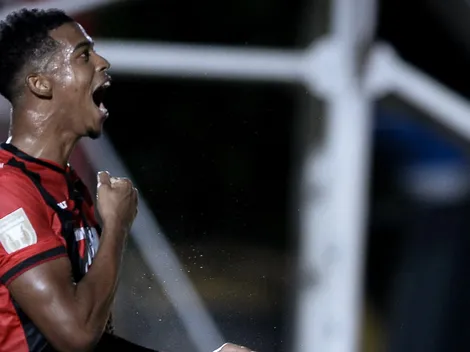 Vitória busca liderança contra o Fortaleza na Copa do Nordeste