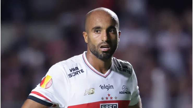 Post de Lucas repercutiu no São Paulo.