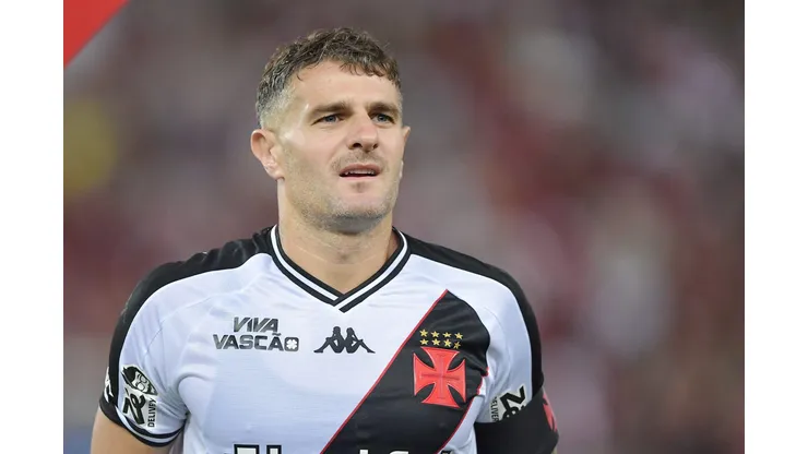 Vegetti jogador do Vasco
