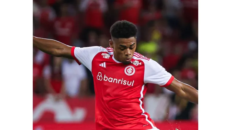 Victor Gabriel jogador do Internacional