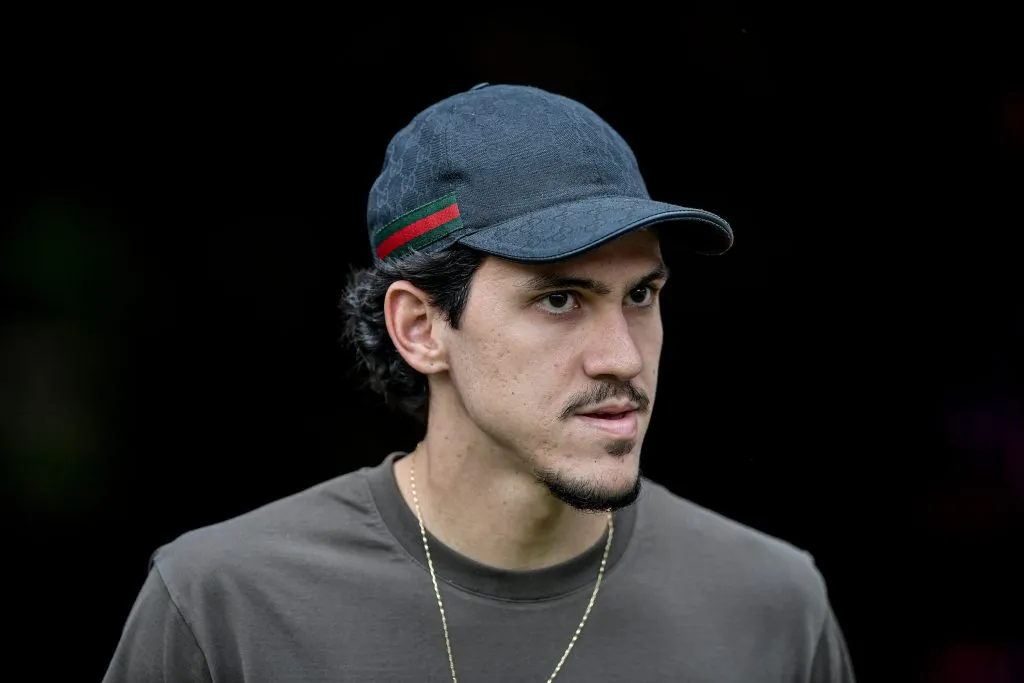 RJ – RIO DE JANEIRO – 03/11/2024 – COPA DO BRASIL 2024, FLAMENGO X ATLETICO-MG – Pedro jogador do Flamengo antes da partida contra o Atletico-MG no estadio Maracana pelo campeonato Copa Do Brasil 2024. Foto: Thiago Ribeiro/AGIF