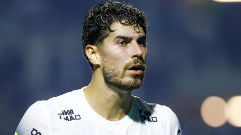 Pedro Raul está de saída do Corinthians.