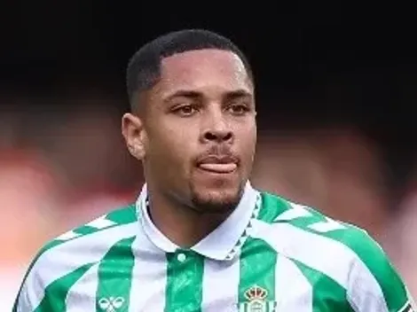 Técnico do Barcelona detona negociação entre Vitor Roque e Palmeiras