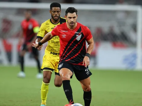 Barbieri abre o jogo no Athletico-PR sobre corte de Giuliano contra o Azuriz