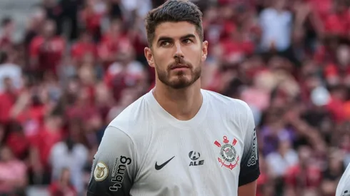 Fechado com o Ceará, Pedro Raul defendeu o Corinthians na temporada passada – Foto: Robson Mafra/AGIF
