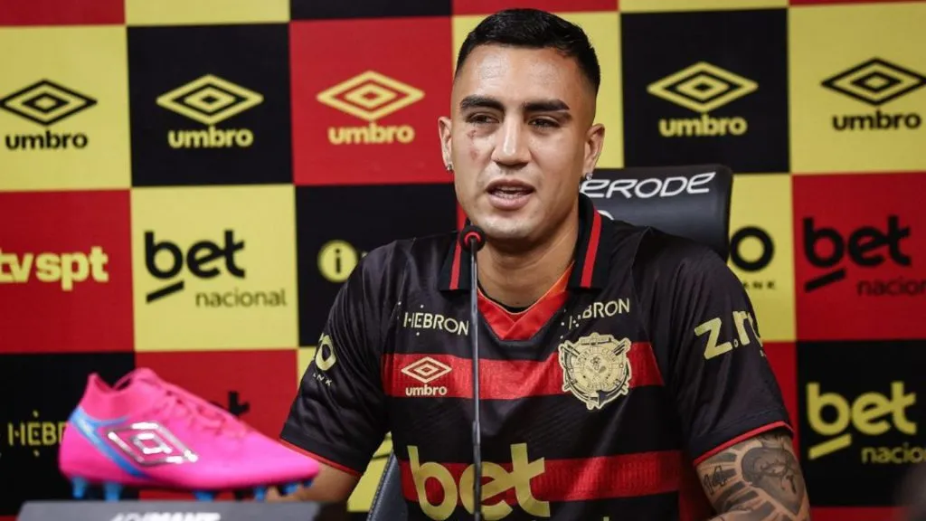 Christian Rivera durante apresentação do Sport – Foto: Paulo Paiva/ Sport