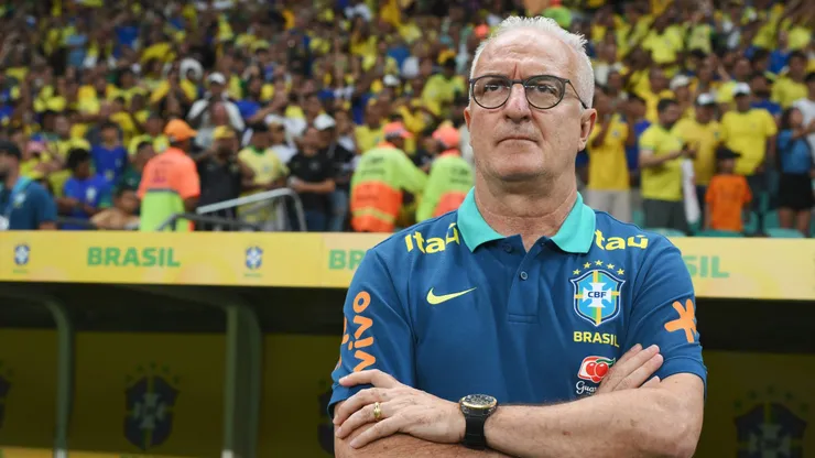 SALVADOR, BRAZIL - NOVEMBER 19: Dorival Junior, Head Coach of Brazil looks onp prior to the South American FIFA World Cup 2026 Qualifier match between Brazil and Uruguay at Arena Fonte Nova on November 19, 2024 in Salvador, Brazil. (Photo by Pedro Vilela/Getty Images)