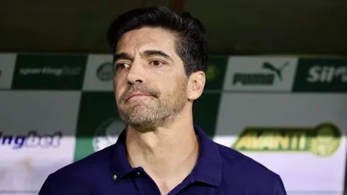 SP – SAO PAULO – 20/02/2025 – PAULISTA 2025, PALMEIRAS X BOTAFOGO-SP – Abel Ferreira tecnico do Palmeiras durante partida contra o Botafogo-SP no estadio Arena Allianz Parque pelo campeonato Paulista 2025. Foto: Marcello Zambrana/AGIF