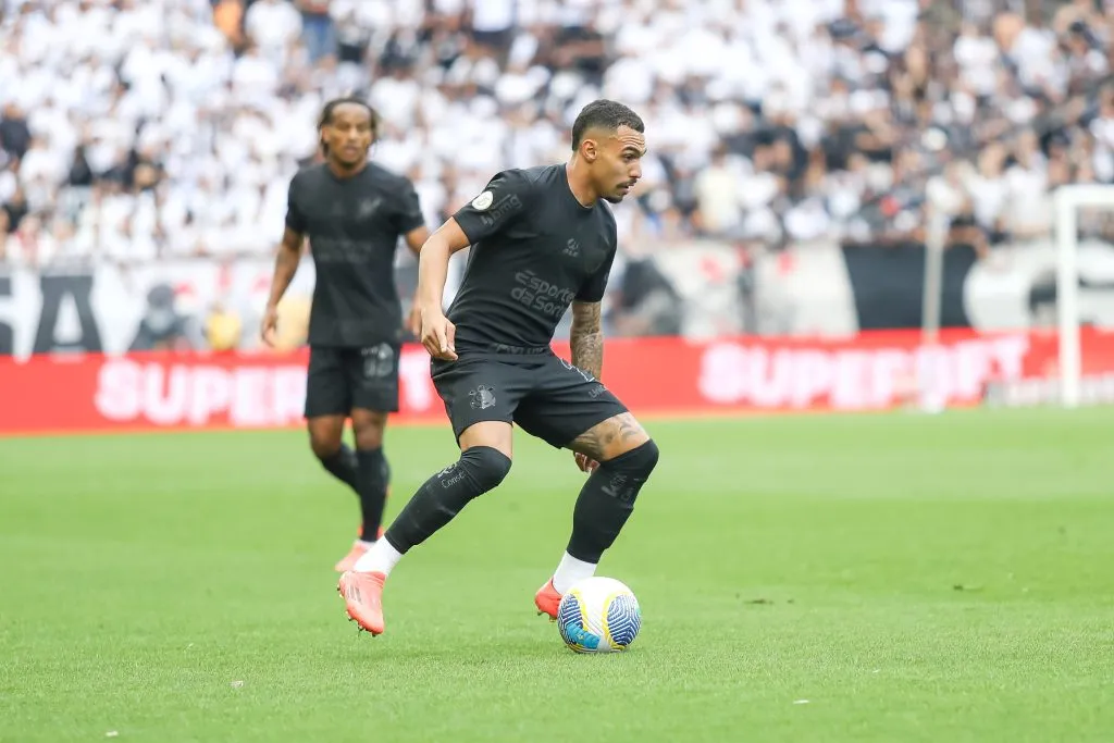 Matheuzinho falou sobre a relação com os Gaviões da Fiel. Foto: Marco Miatelo/AGIF